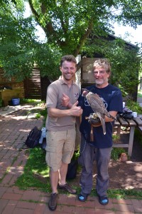 Falkner Benjamin Aschmann & Dr. Jochen Dierschke, Leiter der Vogelwarte Helgoland