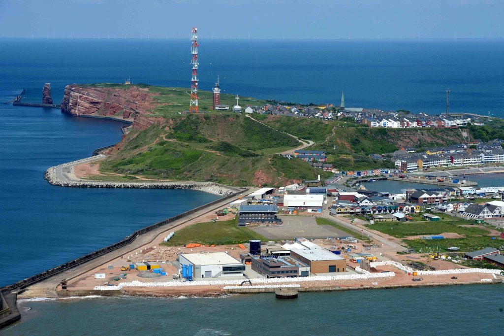 Offshore Servicehafen Helgoland